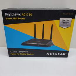 Netgear Model R6700 Nighthawk AC1750 Smart Wifi Router IOB For Parts/Repair