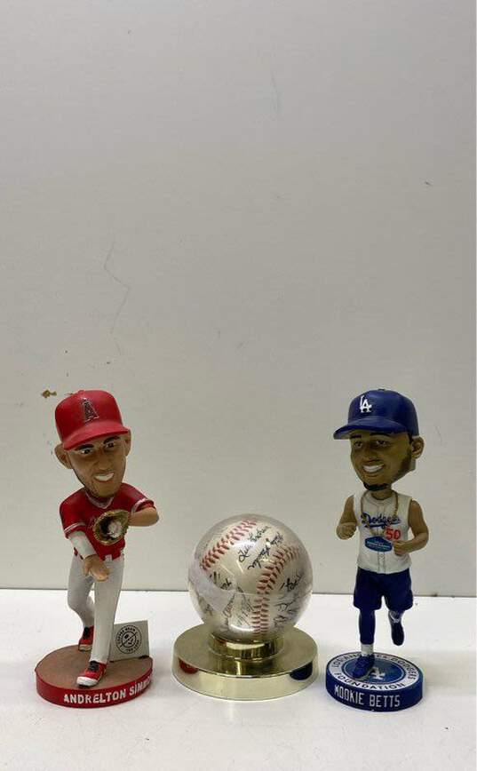 Lot of Assorted Baseball Collectibles image number 5