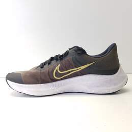 Nike Winflo 8 Black Metallic Gold Athletic Shoes Men's Size 9.5 alternative image