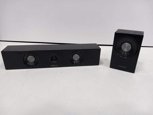 Bundle of 2 Assorted Samsung Speakers image number 1