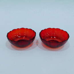 Pair Of Vintage Arcoroc France Ruby Red Tulip Scallop Edge Berry Dessert Bowls