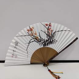 Vintage Hand Painted Folding Rice Paper Asian Wall Deco Hand Fan alternative image