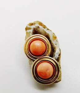 14K Yellow Gold Framed Coral Cabochon Stud Earrings 4.2g alternative image