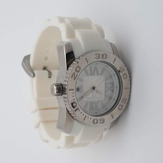 Swiss Legend 316L White & Silver Tone Watch  NOT RUNNING image number 4