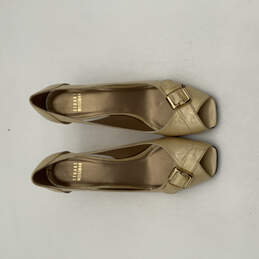 Womens Beige Leather Classic Peep Toe Slip-On Wedge Pump Heels Size 9 alternative image