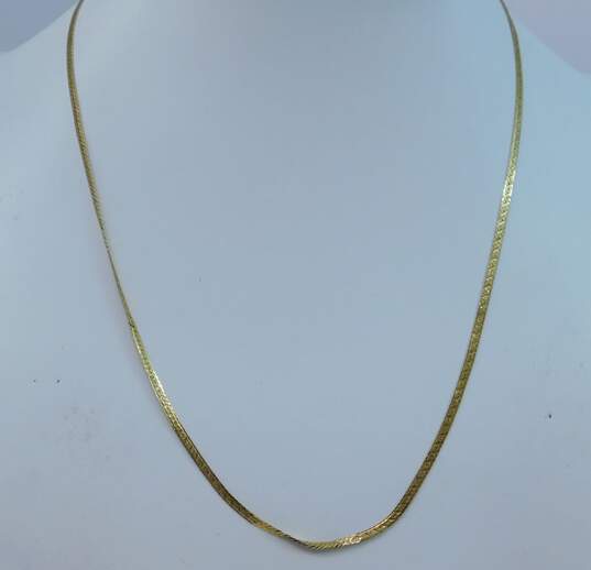 14K Yellow Gold Etched Herringbone Chain Necklace 3.8g image number 2