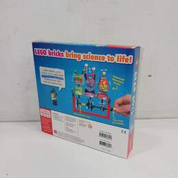 Lego Klutz Gear Bots Book and Kit alternative image