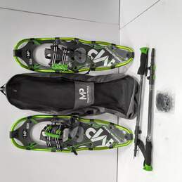 Unisex Snowshoes Green With Ski Pole Metal In Bag