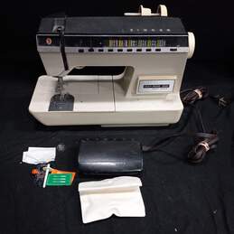 Singer Sewing Machine FOR PARTS or REPAIR