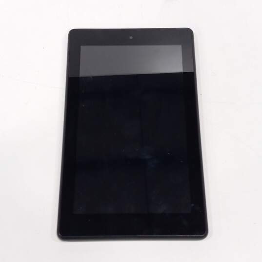 9th Generation Amazon Fire 7 Tablet w/ Power Cord image number 3