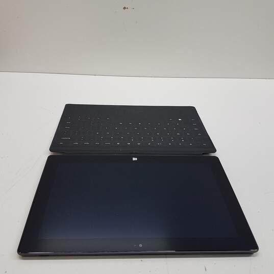 Microsoft Surface RT (32GB) 10.6-in Tablet image number 4