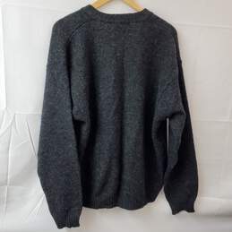 Pendleton Virgin Wool Charcoal Gray Button LS V-Neck Sweater XL alternative image