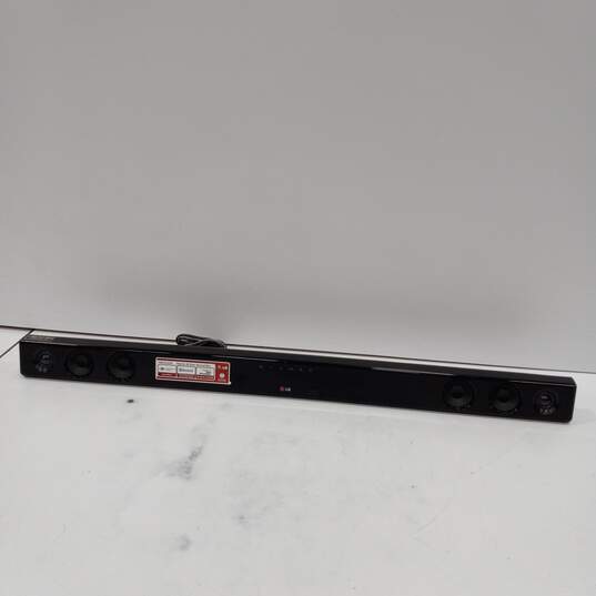 LG Sound Bar Model NB3530A image number 1