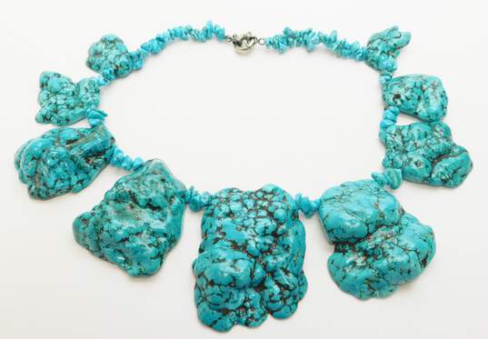 Howlite, Coral & Lapis Chunky Statement Necklaces 1.07 lbs image number 6