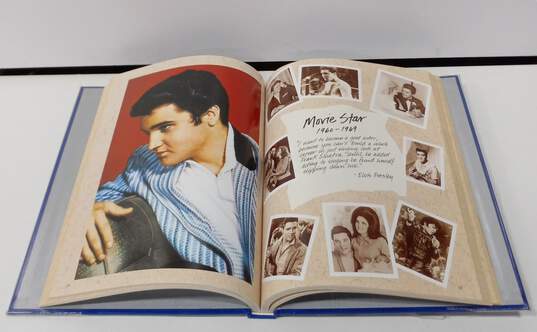 Elvis 2002 Commemorative Edition Blue Suede Hardback Book With Guitar Book Mark image number 3