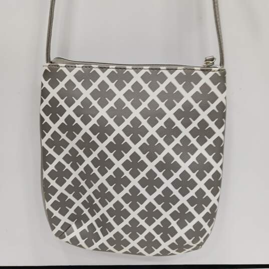 Kenneth Cole Reaction Gray/White Crossbody Bag image number 5