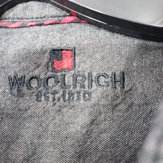 Men's Red & Black Plaid Woolrich Shirt Size L image number 4