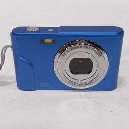 Casio DC301 Compact Digital Camera w/ Case & Spare Battery alternative image