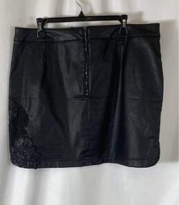 NWT White House Black Market Womens Black Coated Denim With Lace Skirt Size 16 alternative image