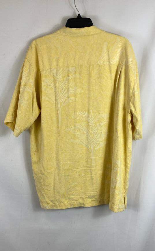 Tommy Bahama Yellow Short Sleeve - Size Large image number 2