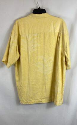 Tommy Bahama Yellow Short Sleeve - Size Large alternative image