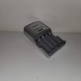 Untested P/R Sony Cyber-shot BC-CSQ Ni-MH Charger for AA or AAA Rechargeable
