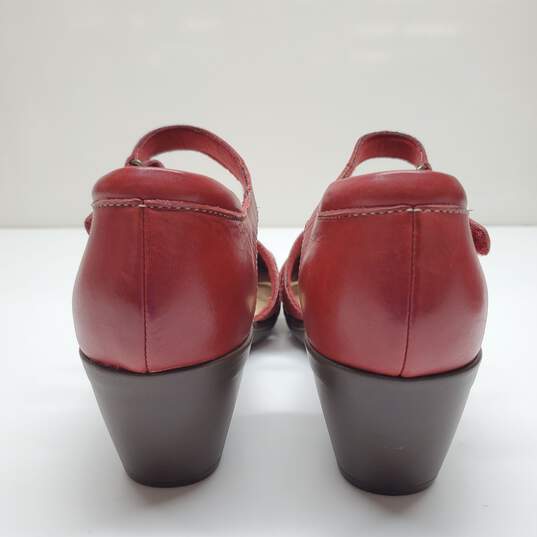 Clark Collection Emily Daisy Red Leather Women Heels Size 8.5 image number 4