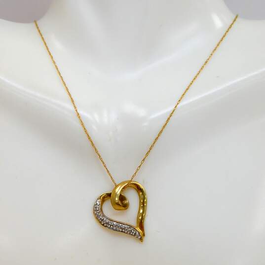 10K Yellow Gold Diamond Accent Ribbon Heart Pendant Necklace 1.7g image number 2