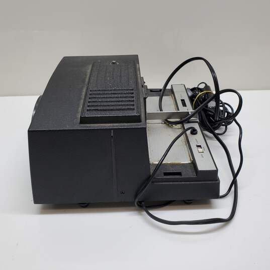 Vintage Airequipt 135 Slide Projector For Parts/ONLY image number 2