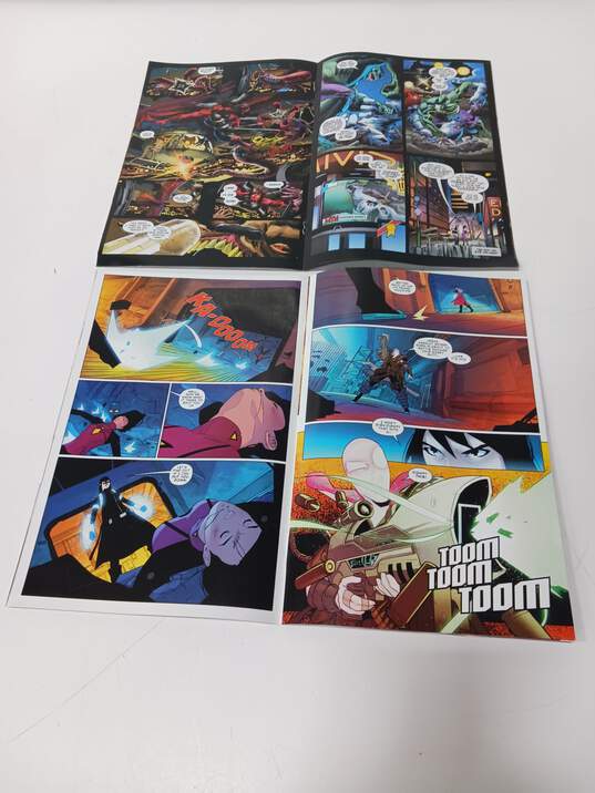 Bundle of 12 Assorted Marvel Comic Books image number 5