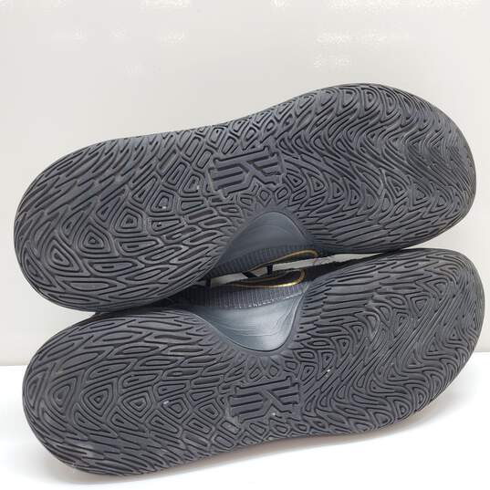 Nike Men's Kyrie Flytrap 3 Black Metallic Gold Basketball Shoes Size 10.5 CT1972-005 image number 7