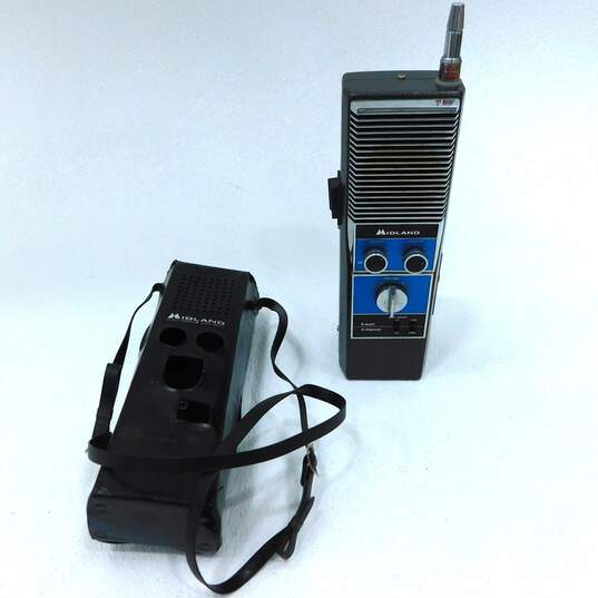 Vintage Midland 3 Channel Handheld Radio Transceiver image number 1