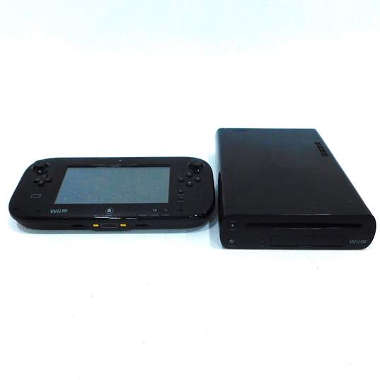 Nintendo Wii U Console + Gamepad Tested image number 1