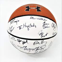 Wisconsin Badgers Basketball Alumni Autographed Ball alternative image