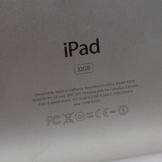 Gray Apple iPad 1st Gen WIFI image number 5