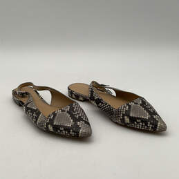 Womens Black Gray Animal Print Pointed Toe Slingback Sandals Size 8 M alternative image