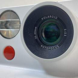 Polaroid Now Instant Camera alternative image