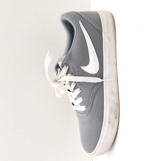 Nike Women's SB Canvas Cool Grey Sneakers Size 6.5 image number 1