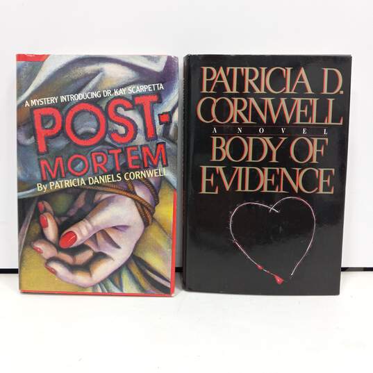 Pair Of Books Written By Patricia Daniels Cornwell image number 1