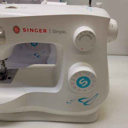 Singer Simple 3337 Sewing Machine
