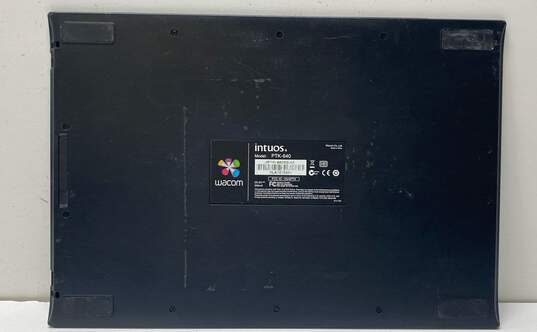 Wacom Intuos 4 PTK-640 Graphic Drawing Tablet image number 5