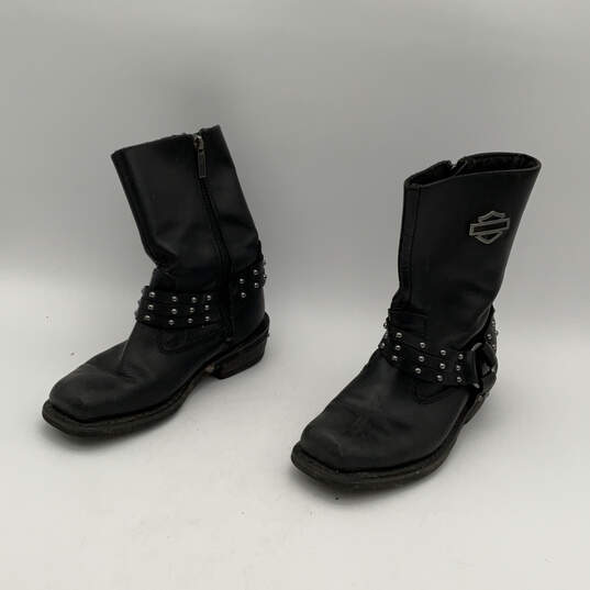 Womens Black Black Leather Studded Side Zip Motorcycle Boots Size 6.5M image number 2