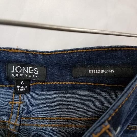 Jones NY Essex Skinny Jeans Size 6 image number 4