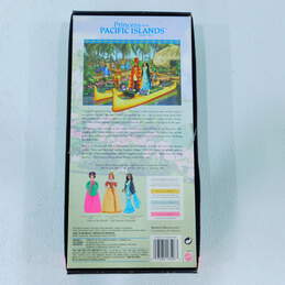 2005 Mattel Pink Label Barbie Dolls Of The World Princess Of The Pacific Islands Doll IOB alternative image