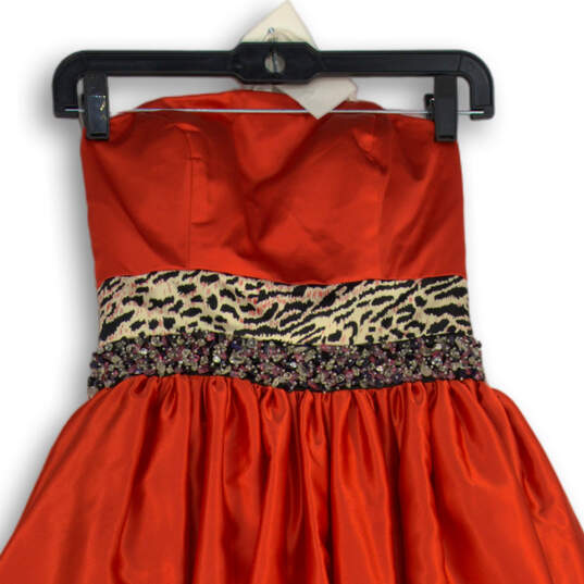 Womens Red Animal Print Knee-Length Strapless Fit & Flare Dress Size 4 image number 3