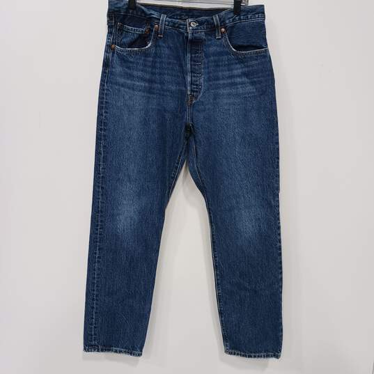 Levi's Straight Blue Jeans Men's Size 32x30 image number 1