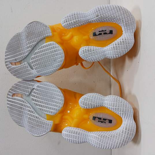 Nike Men's CZ0203-700 Shoes Size 6 .5 image number 4