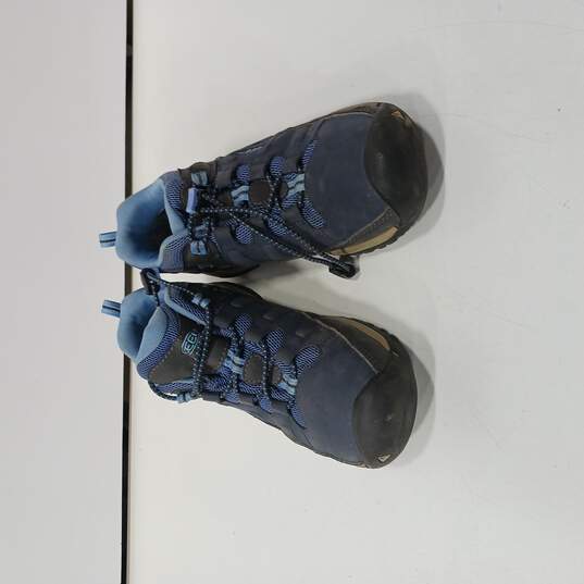 Keen Hiking Shoes Youth  Size 4 image number 1