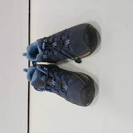 Keen Hiking Shoes Youth  Size 4