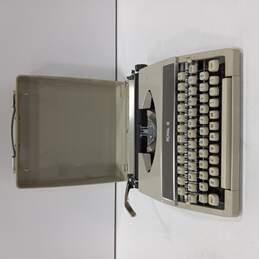 Vintage Portable Mercury Typewriter With Case